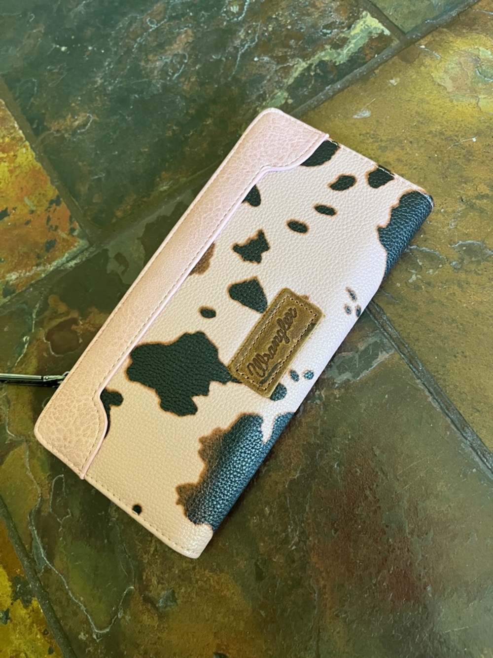 Wrangler Pink Cowhide Pattern Wallet with dust bag